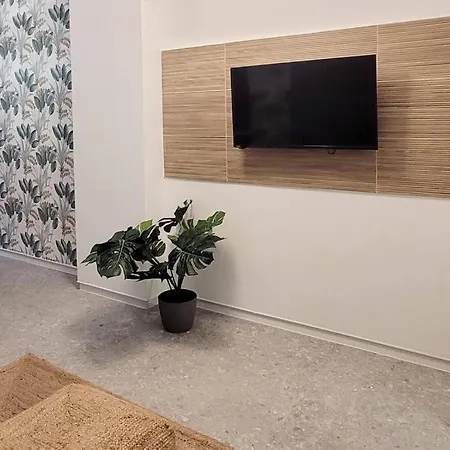 - Moderno Loft En